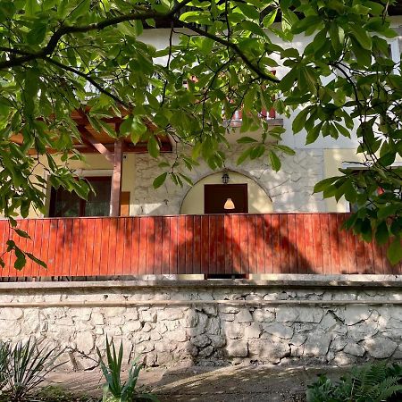 Boni Apartman Miskolc Exterior foto