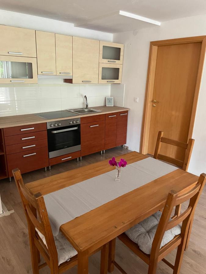 Boni Apartman Miskolc Exterior foto
